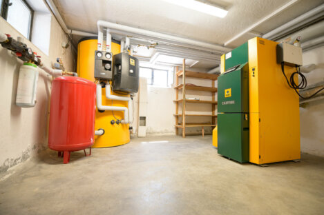 MP6 0575 469x312 - Pellets- Hackgutheizungen