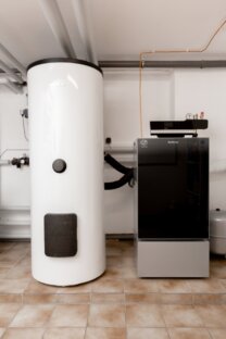 OZ 2792 208x312 - Zentralheizungen