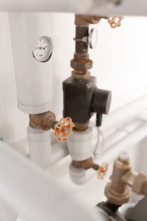 OZ 2823 208x312 - Zentralheizungen